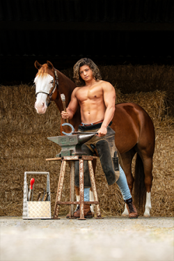 Canvasdoek november Horse and Hunk kalender 2020