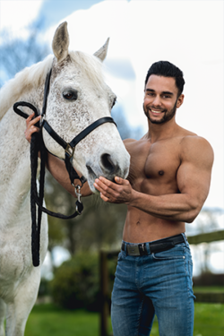 Canvasdoek oktober Horse and Hunk kalender 2024