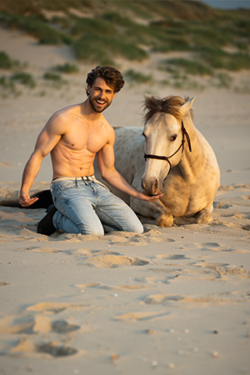 Canvasdoek februari Horse and Hunk kalender 2024